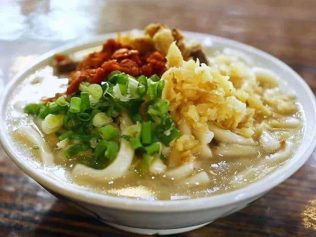 人間美味豬油渣，養(yǎng)成油膩廣東人