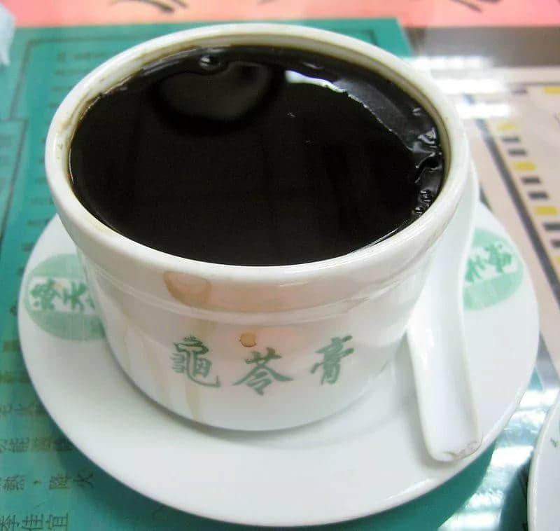 廣東龜苓膏：你以為它是涼粉，其實它是涼茶！