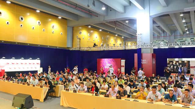 八方茶園老樹(shù)班章十五周年新品發(fā)布會(huì)圓滿(mǎn)舉辦 八方茶園老樹(shù)班章十五周年新品發(fā)布會(huì)圓滿(mǎn)舉辦