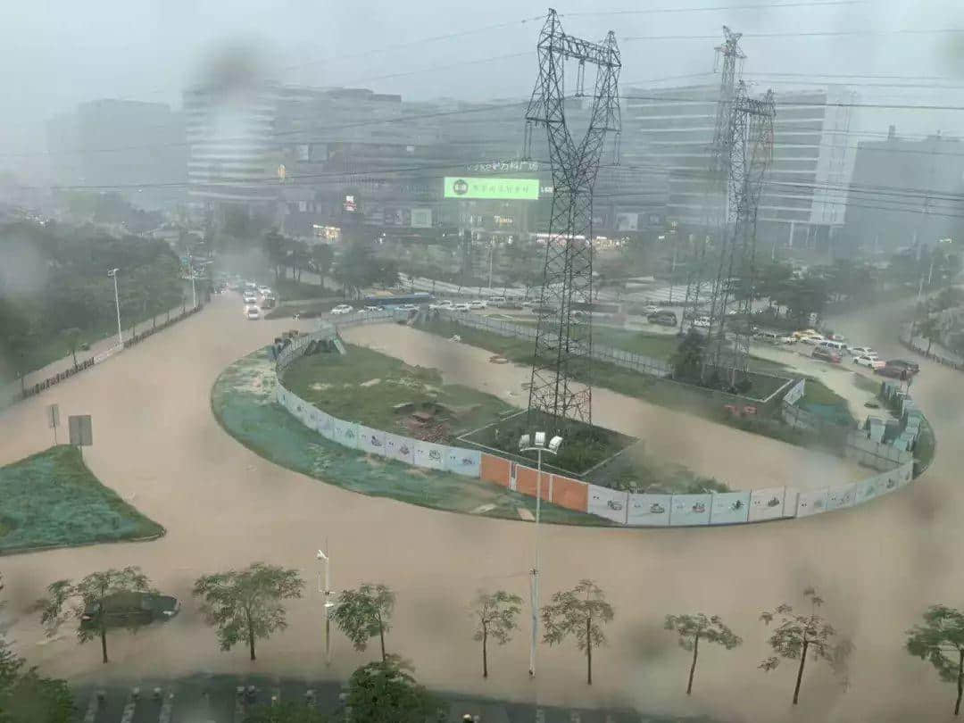 熱烈慶祝，廣州暴雨+熱搜包月套餐生成！