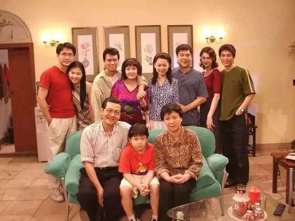 如今的《外來媳婦本地郎》，除了情懷還有什么？