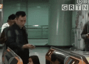 廣州人VS廣州地鐵，相愛相殺22年！
