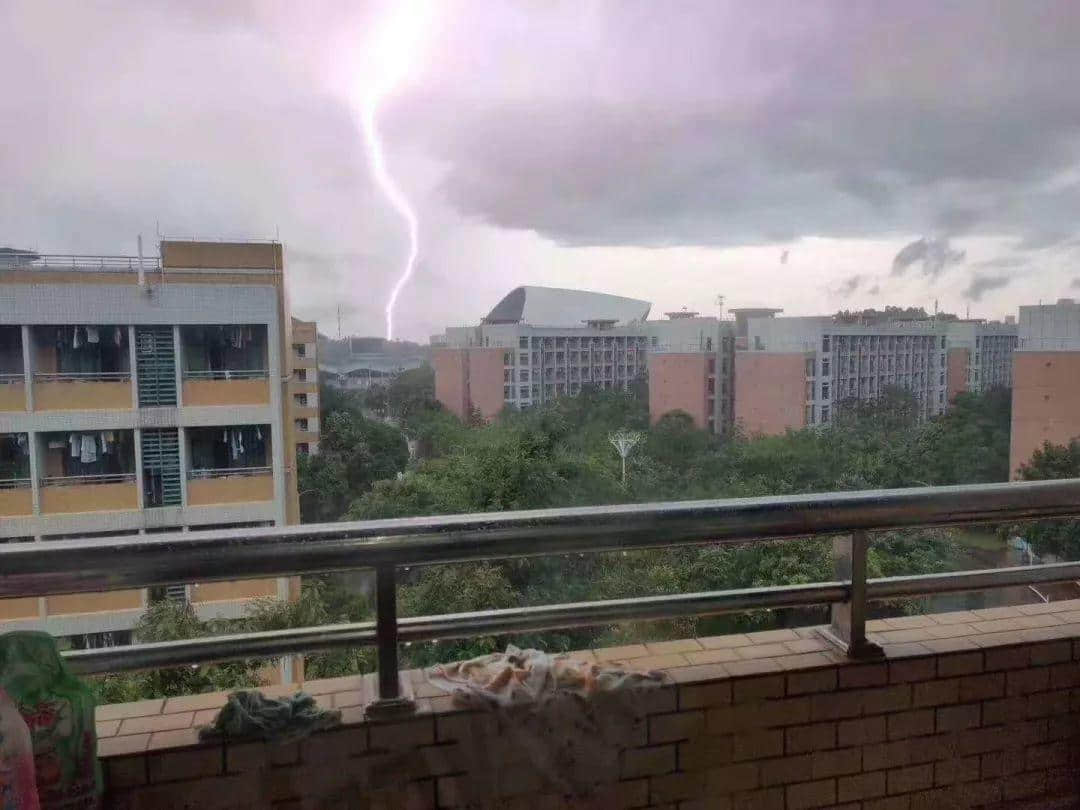 熱烈慶祝，廣州暴雨+熱搜包月套餐生成！