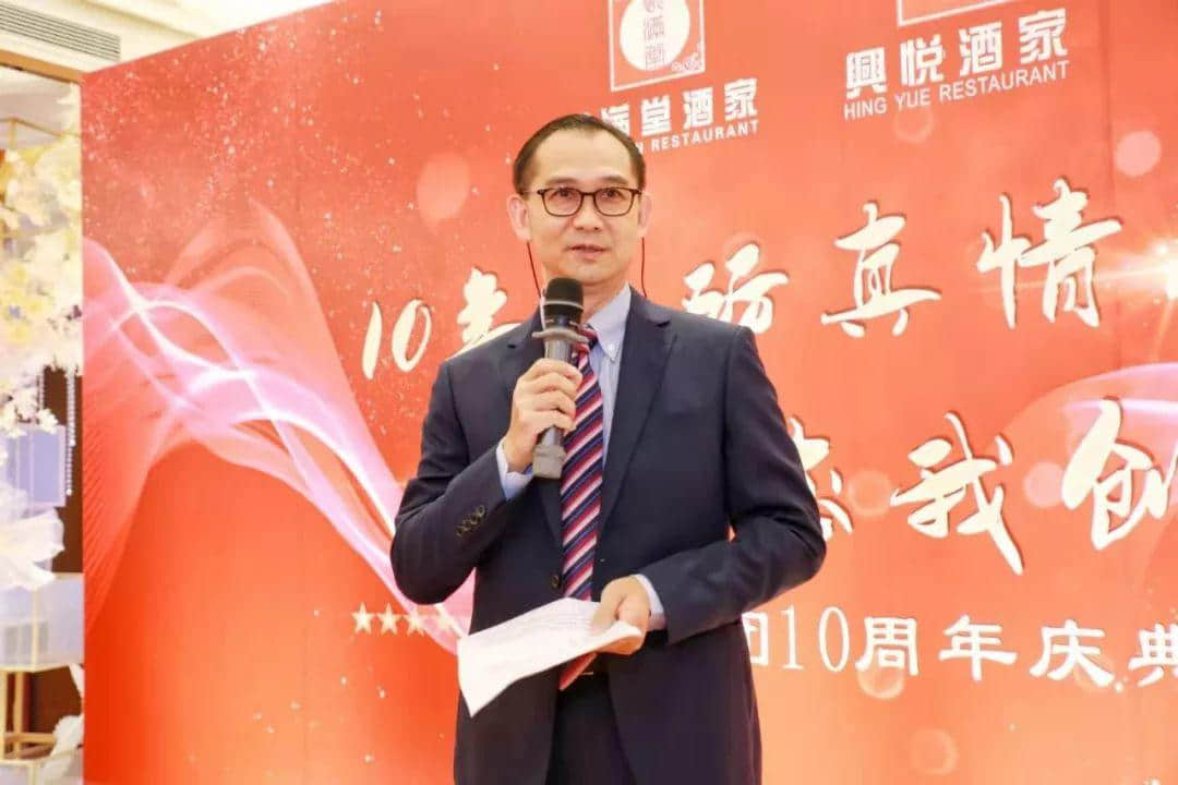 餐飲界有兩種老闆：一種是生意人，另一種是匠人……