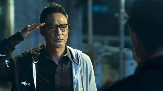 任達華當眾被刺，明星出外帶保鏢為面還是為命？