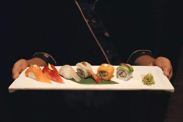 【欣知食】| 胡歌看不懂《挪威的森林》，懷石料理教會你