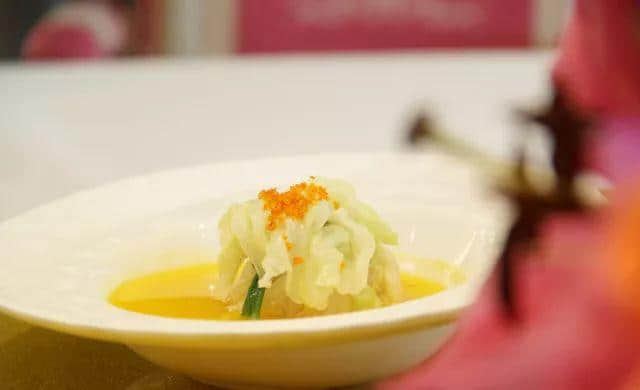 【欣知食】| 讀《粵韻唐詩》，品新派粵菜