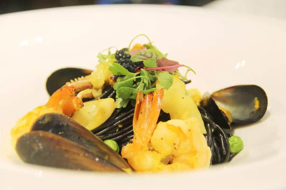 【欣知食】| COVA，每一口都可能是流傳200年的米蘭味道