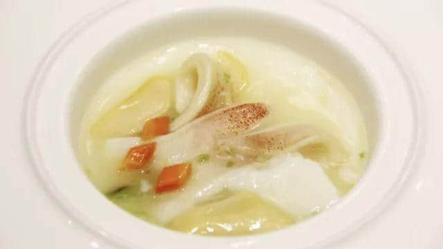 【欣知食】| 《夢與詩》：醉過才知酒濃，愛過才知情重