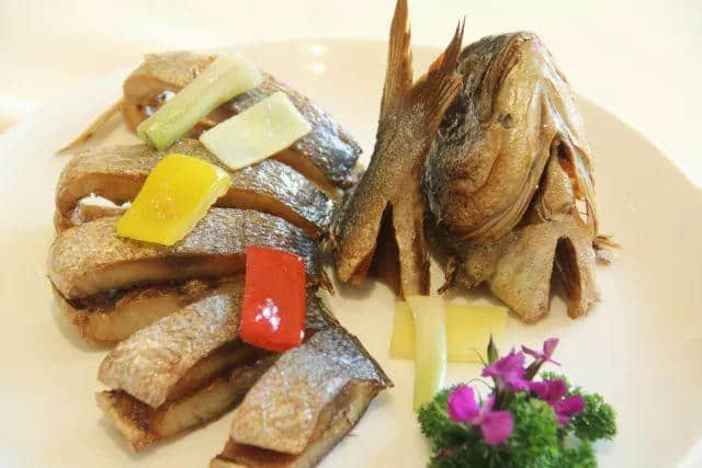 【欣知食】| 讀《粵韻唐詩》，品新派粵菜
