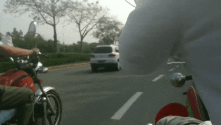 摩托佬，廣州“孤膽英雄”