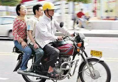 摩托佬，廣州“孤膽英雄”