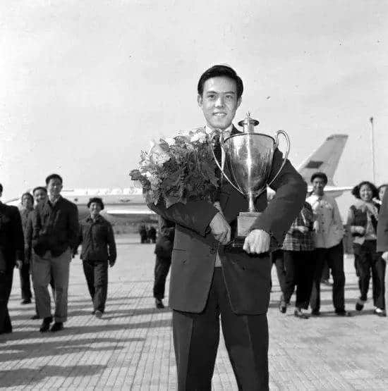 世界乒乓看中國(guó)，中國(guó)乒乓看廣州