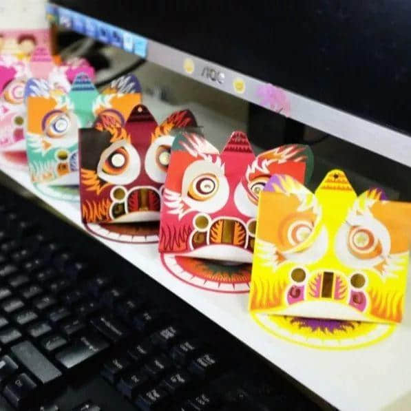 即使日軍兵臨城下，也不能阻擋廣州人買(mǎi)花買(mǎi)年桔！