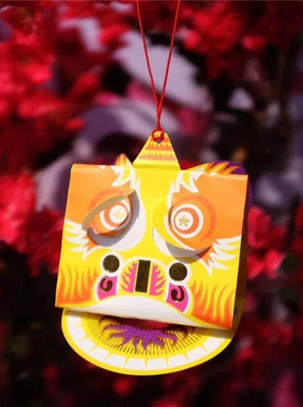 即使日軍兵臨城下，也不能阻擋廣州人買(mǎi)花買(mǎi)年桔！