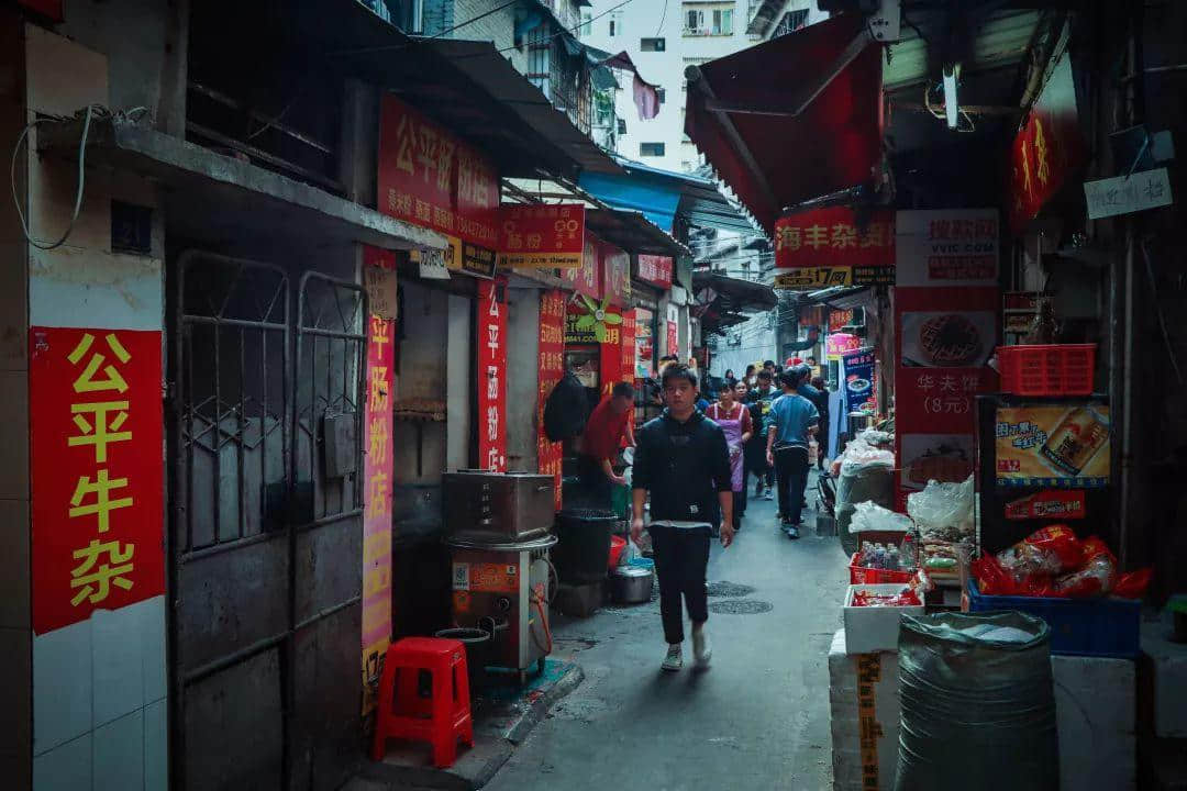 藏身沙河的汕尾街:鬧市中漸行漸遠(yuǎn)的“故鄉(xiāng)” 藏身沙河的汕尾街:鬧市中漸行漸遠(yuǎn)的“故鄉(xiāng)”
