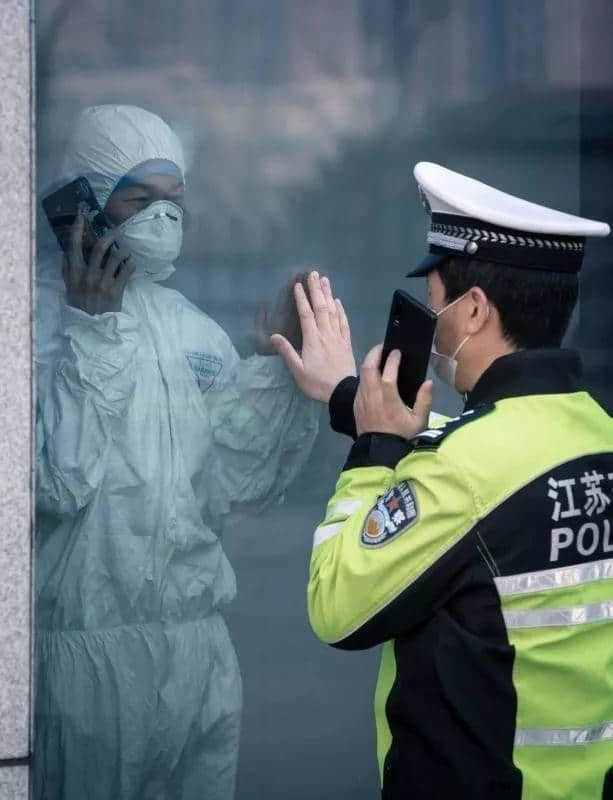情人節(jié)的廣州街頭，沒有情人