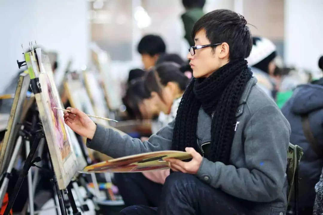 18個(gè)廣東人的自述：每個(gè)人都在這場災(zāi)難里……