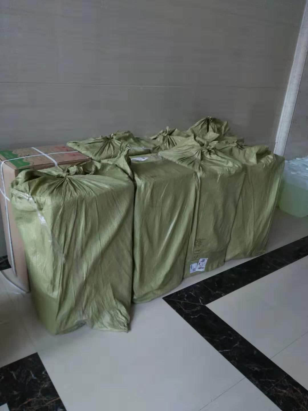 首批口罩已送達(dá)武漢醫(yī)院，另有150,000個(gè)亦即將送抵武漢，支持前線醫(yī)護(hù)抗疫