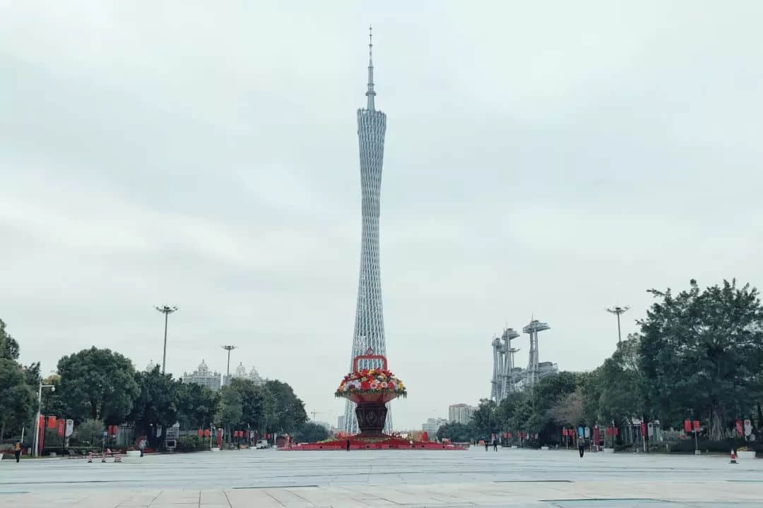 復(fù)工日的廣州CBD，有點冷
