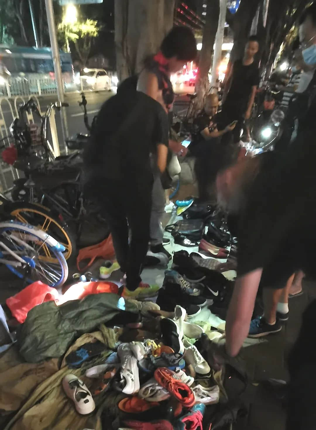 廣州狀元坊已被淘寶打敗，而天光墟終會被閑魚取代？