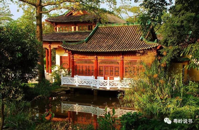 “財(cái)神爺”的高仿紀(jì)念堂 “財(cái)神爺”的高仿紀(jì)念堂