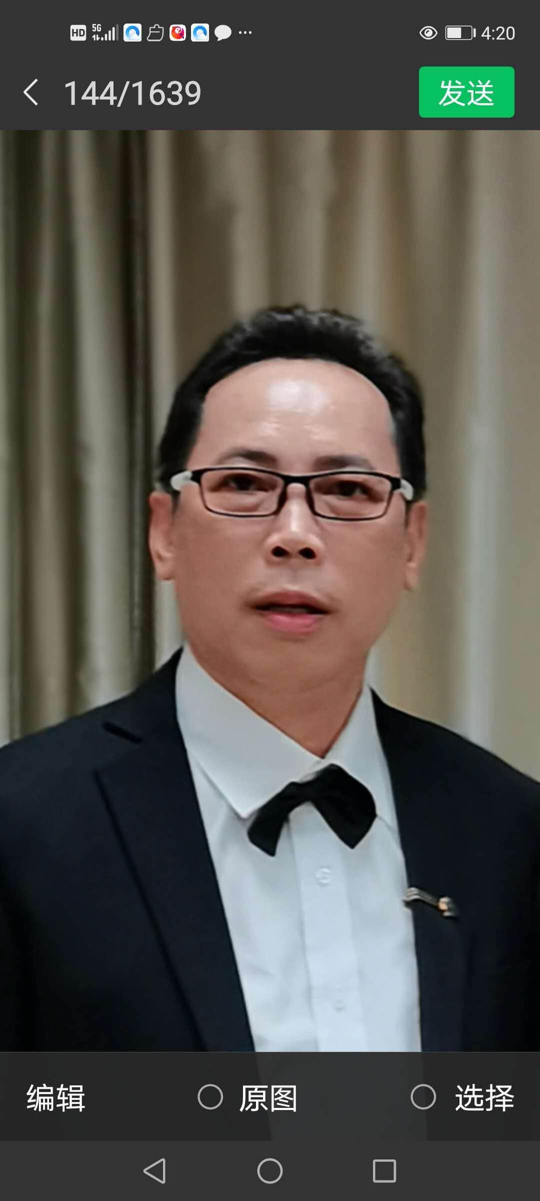 甄炎楊，廣州市民間文藝家戲劇曲藝專委會協(xié)會副主任