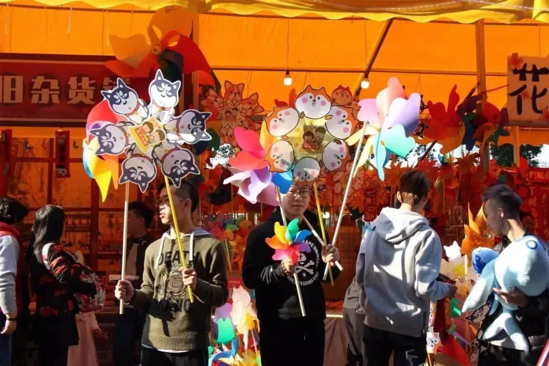 疫情仍未結(jié)束的2021，廣州人還能不能逛花街？