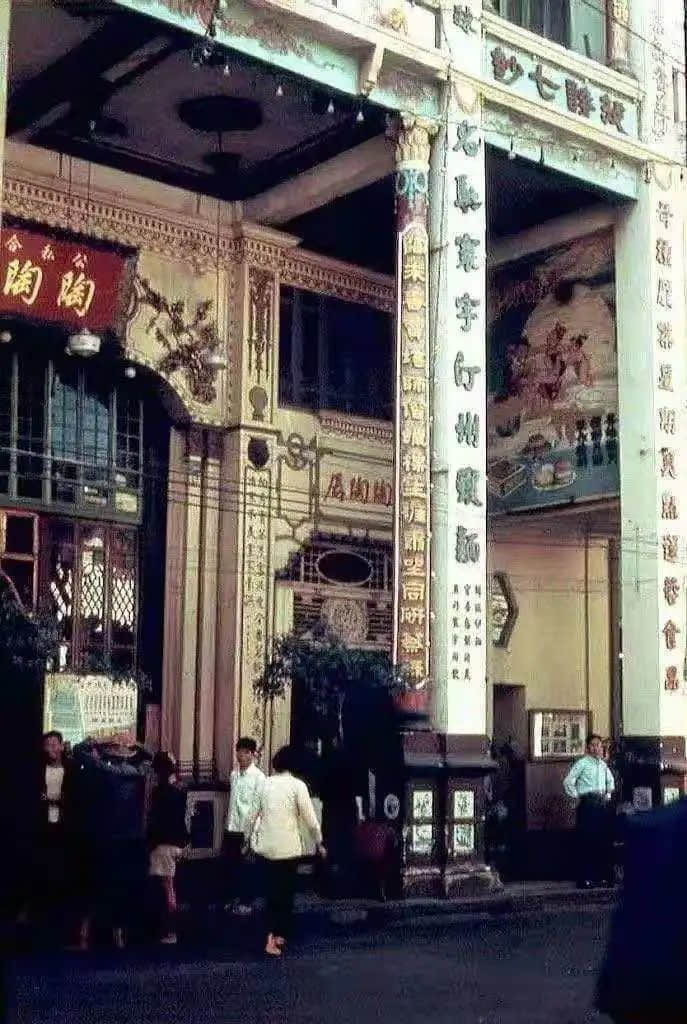 140歲的陶陶居，應(yīng)該堅(jiān)守情懷，還是緊貼時(shí)代？