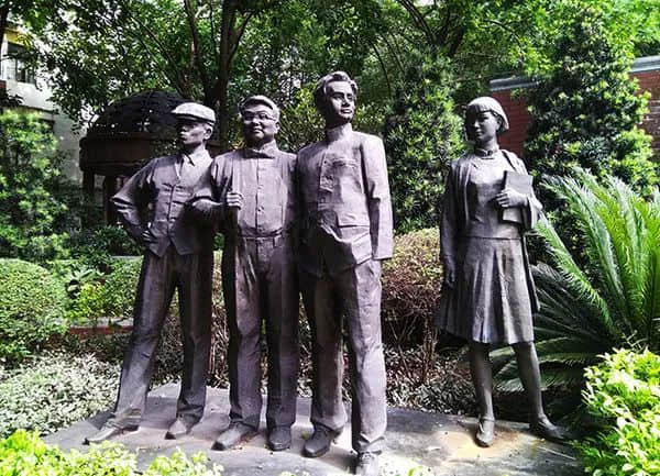 為做網(wǎng)紅連砍48棵樹，那個寧靜的東山是否已回不去？