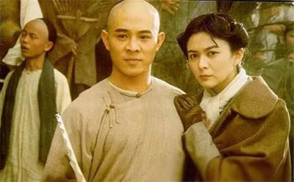 中年喪妻、老年喪子、沒(méi)錢下葬……還原真實(shí)的黃飛鴻