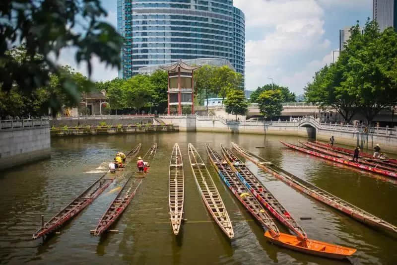 廣州疫情下，再也看不到包租公在臭涌玩漂移了