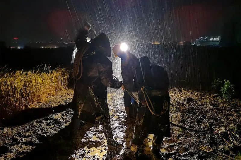 七省馳援！河南暴雨救援電話+緊急求助通道，請擴散！