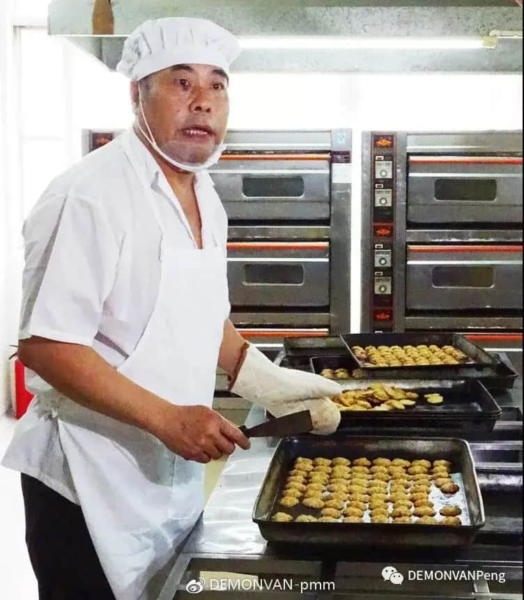 午夜鬼娶親、裝修工撞邪......這家廣州最古老的茶樓只剩鬼故事了嗎？