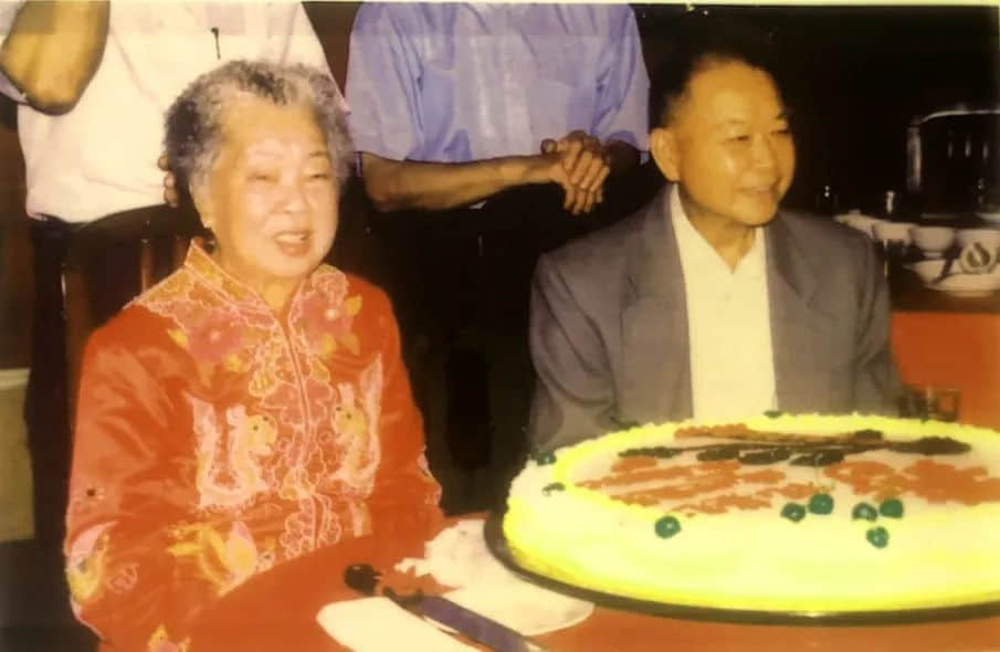 牽手66年的情路 || 莫依慈 牽手66年的情路 || 莫依慈