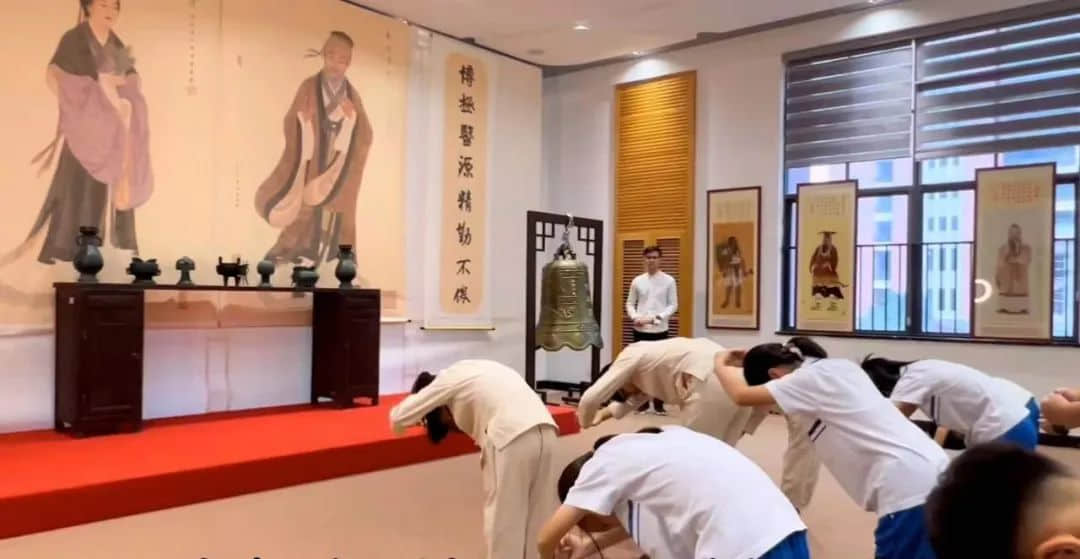 在流行基因檢測(cè)的時(shí)代，我們?yōu)槭裁催€要學(xué)中醫(yī)？