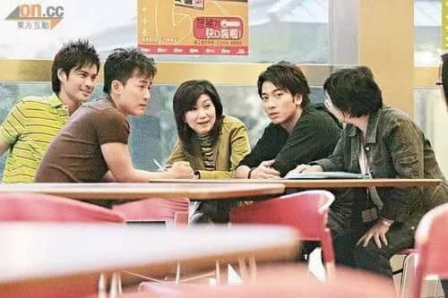 鐘嘉欣陪跑視后十幾年，TVB到底欠多少人一個(gè)獎(jiǎng)？