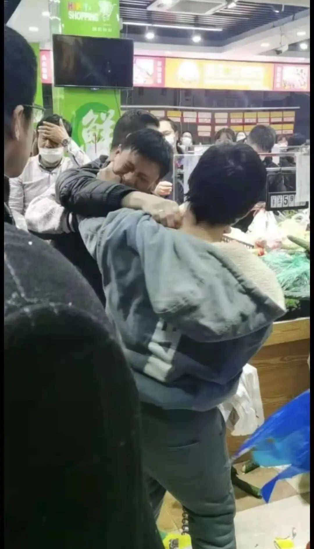 與其嘲笑上?！叭嗽O(shè)”崩塌，廣州人不如未雨綢繆