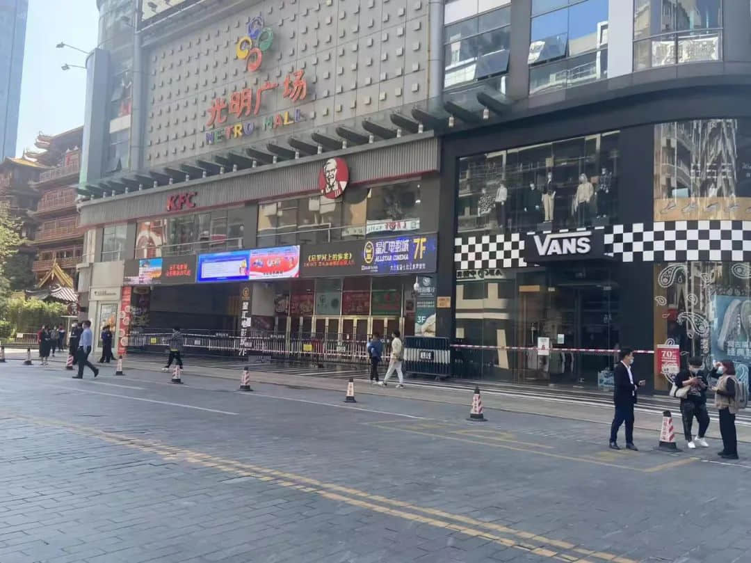 廣州新增1例陽(yáng)性：面對(duì)疫情已麻木，但又怕手停口停??！