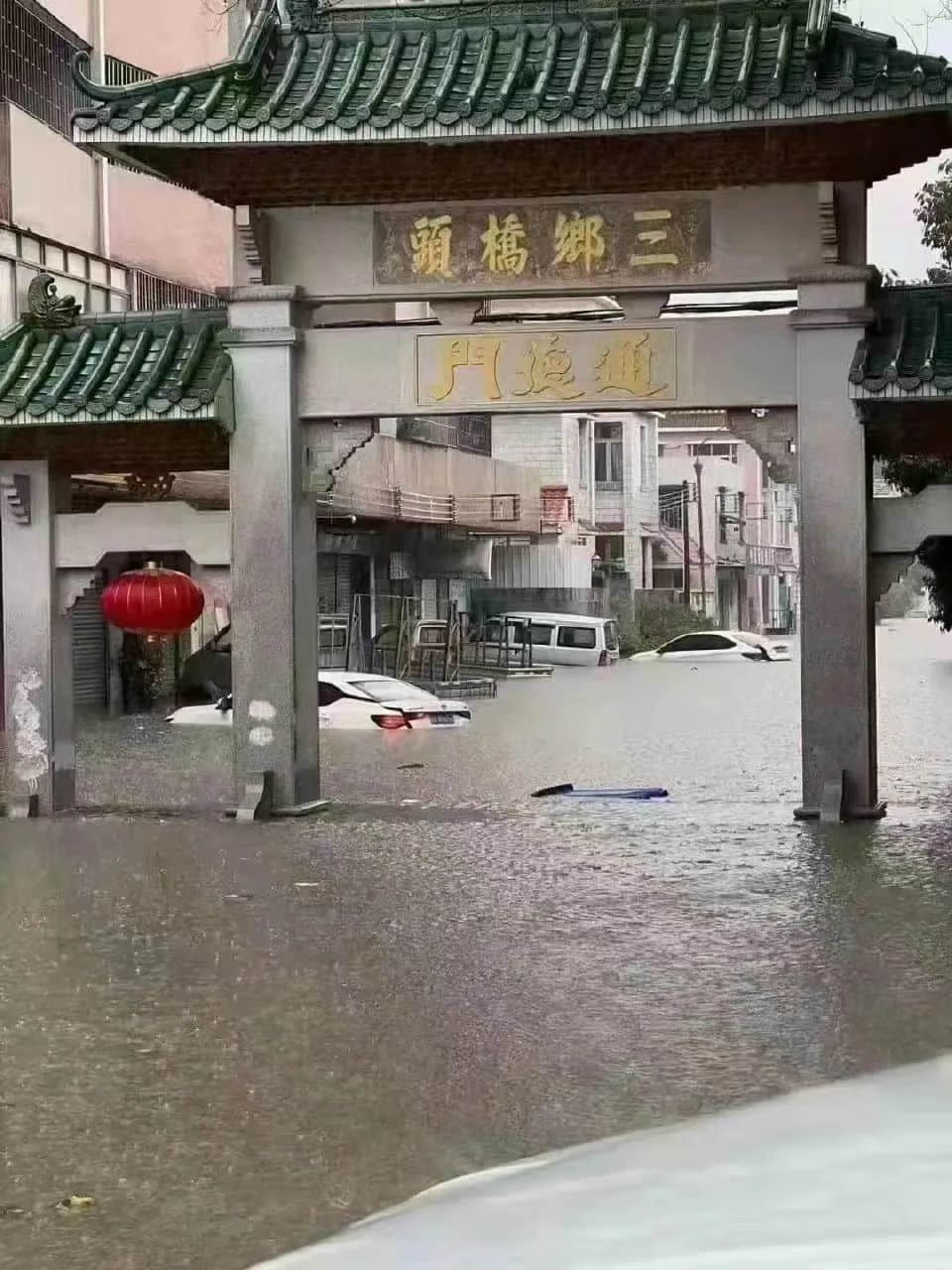 廣州天選打工仔：返工唔暴雨，收工先暴雨？
