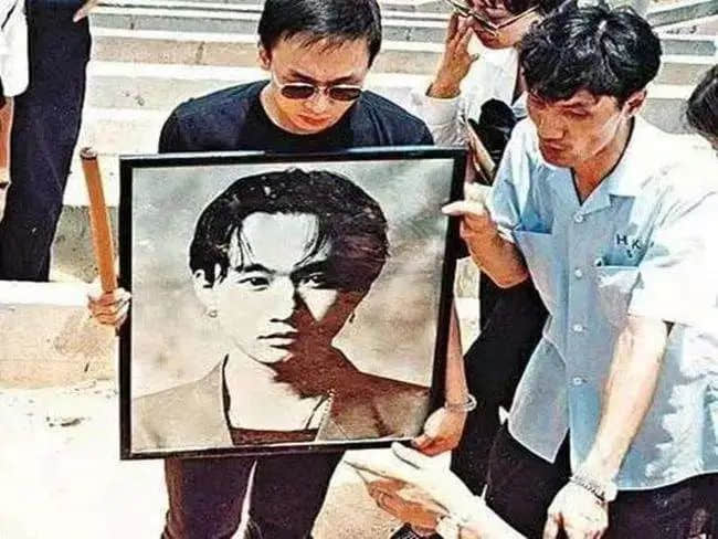 為什么連不會(huì)粵語的00后都愛唱《海闊天空》？