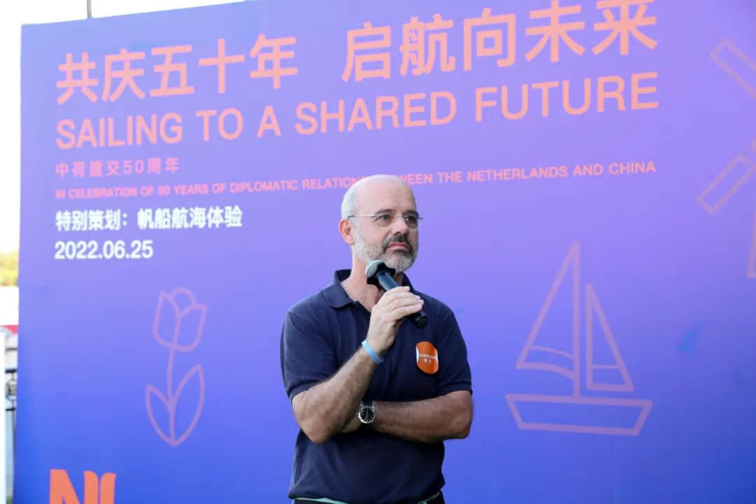 荷蘭王國駐廣州總領事館總領事畢肯思(Michiel Bierkens)