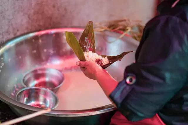 母親的味道，咸淡“粽”相宜 || 大善人