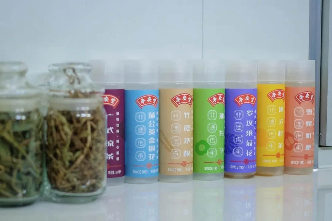 積極求變的傳統(tǒng)廣東涼茶，能讓更多人“自討苦吃”嗎？