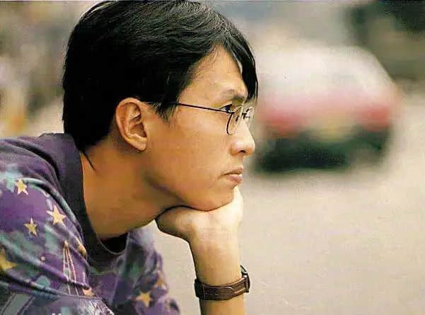 棟篤笑稱神的黃子華，離拍電影稱帝還差多遠？