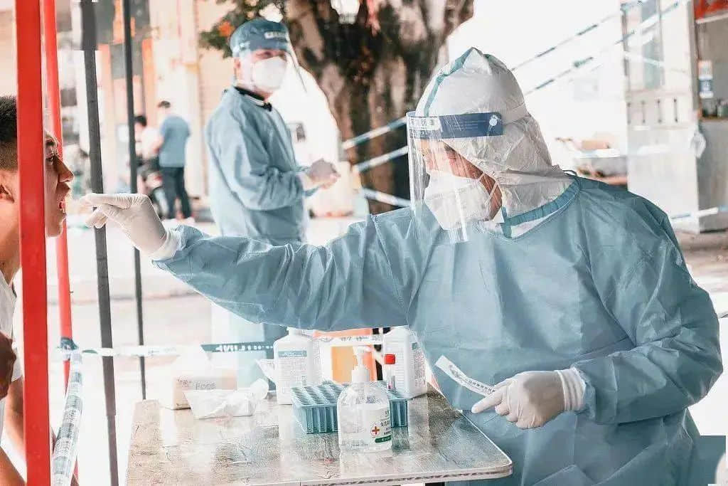 十一黃金周：大膽出游開盲盒，還是心有不甘地宅家？
