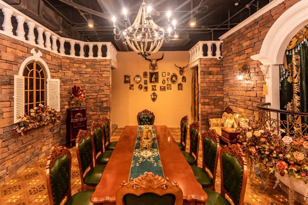 ▲AK刺客聯(lián)盟實(shí)景高端劇本殺實(shí)體店,受訪者供圖