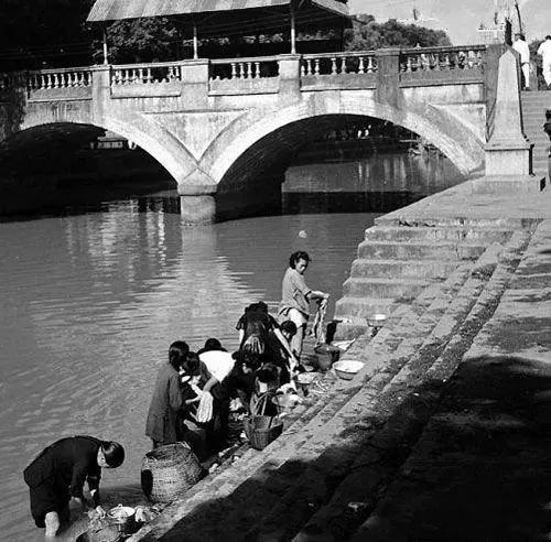 西關(guān)地的“外婆橋” || 呂碩文 西關(guān)地的“外婆橋” || 呂碩文