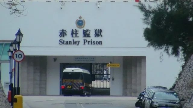 咪郁！打劫！香港的鐘表金鋪為何總是劫案頻頻？