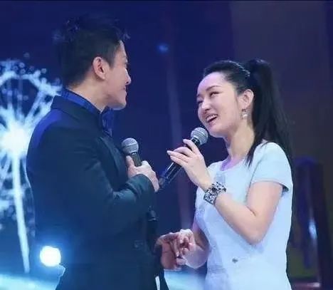 逐漸凋零的廣州音樂茶座:曾見證著那個(gè)回不去的八十年代 逐漸凋零的廣州音樂茶座:曾見證著那個(gè)回不去的八十年代